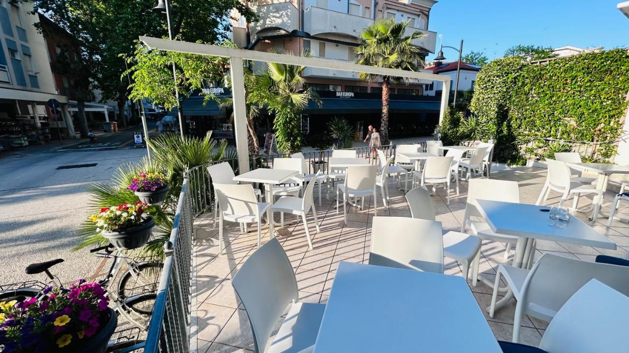 Hotel Sorriso Cattolica Esterno foto