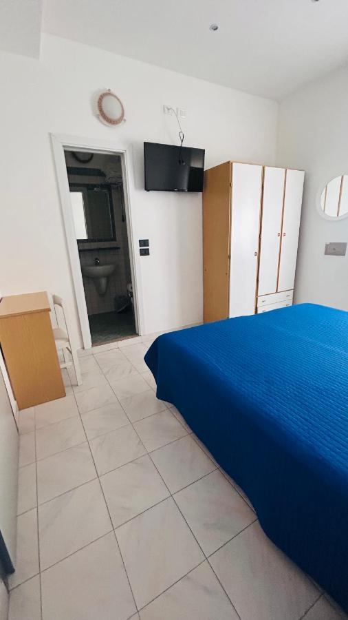 Hotel Sorriso Cattolica Esterno foto
