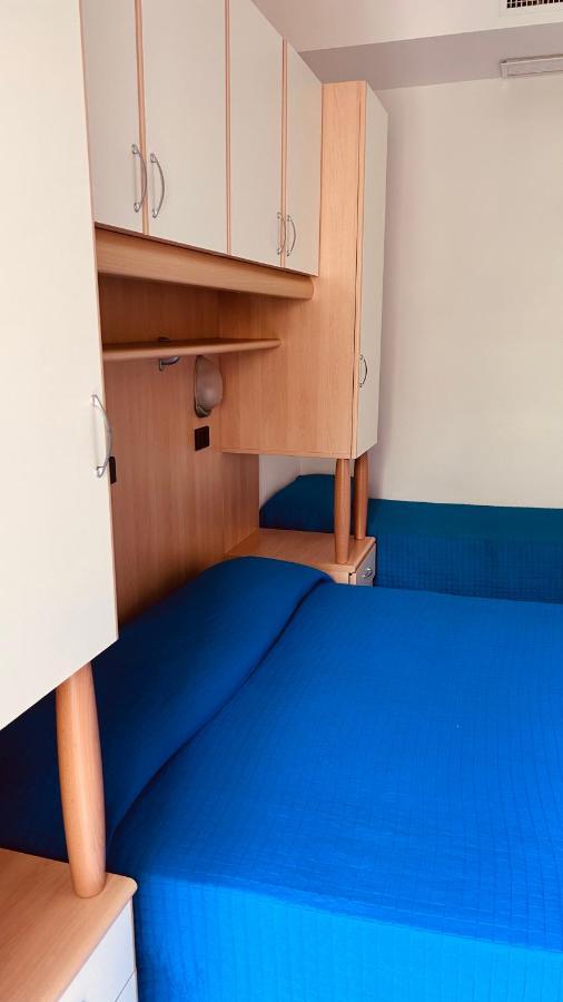 Hotel Sorriso Cattolica Esterno foto